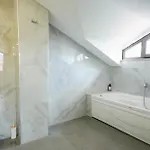 Karya