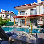 Villa Karya *