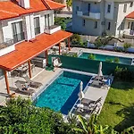 Karya Villa